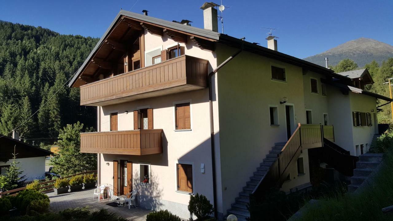 Casa Grazia Διαμέρισμα Isolaccia Εξωτερικό φωτογραφία